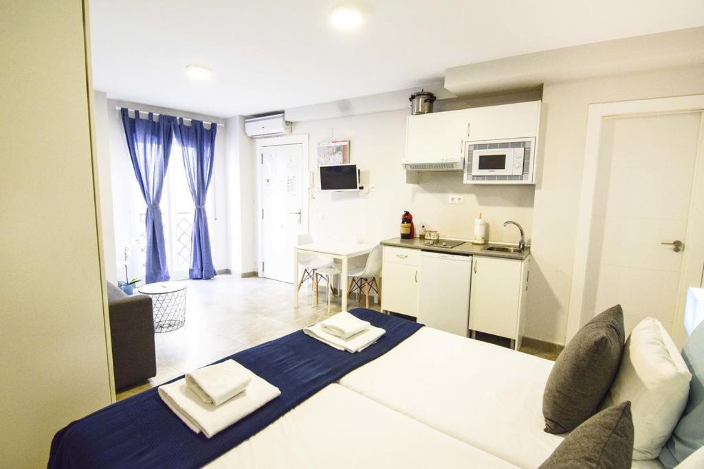 Apartamentos Centro Salecianos Málaga Buitenkant foto